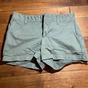 Gap Olive Green City Shorts - 0